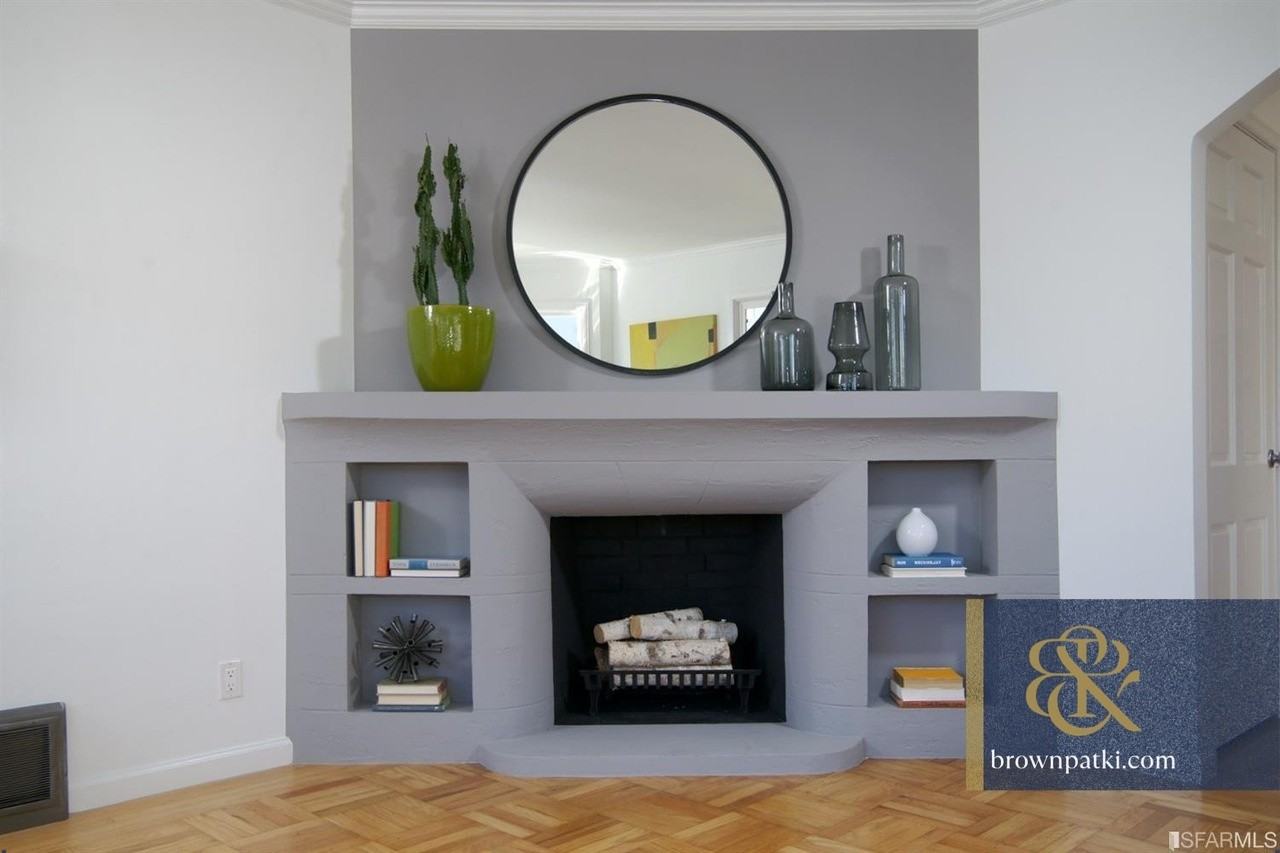 89 Iris Ave #I - Photo 4 of 15