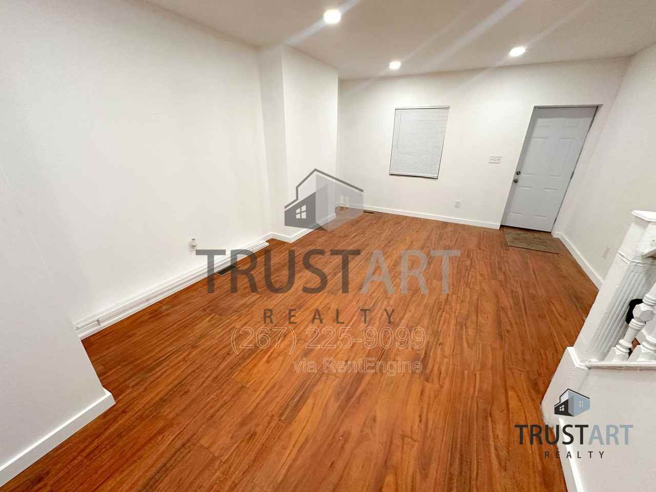 5013 Parrish St - Photo 6 of 17