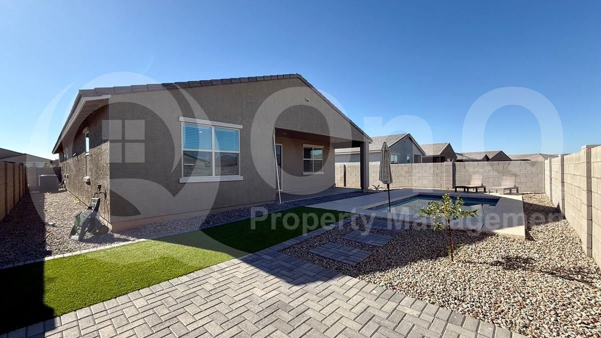 35300 W Marin Ave - Photo 3 of 20