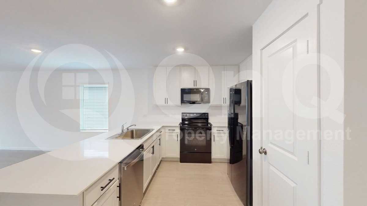 6812 Haines Dr - Photo 7 of 25