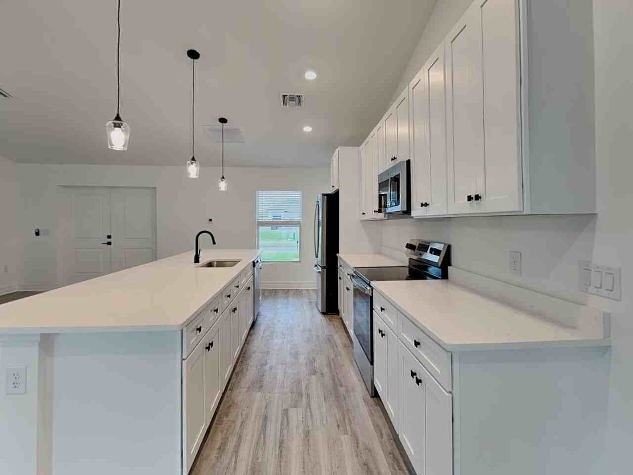 4105 Ne 16th Ave - Photo 4 of 19