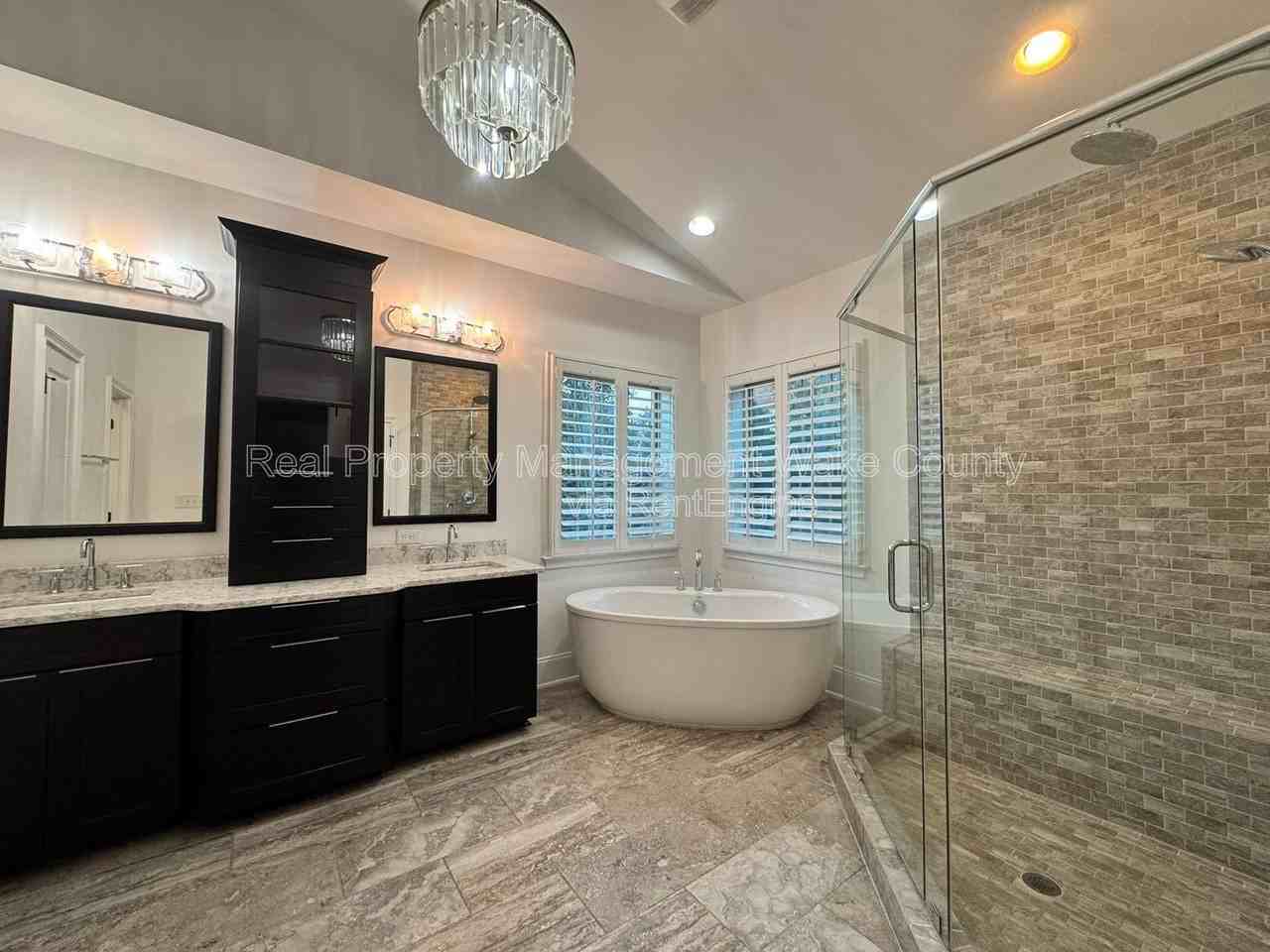 1021 Keith Rd - Photo 6 of 50