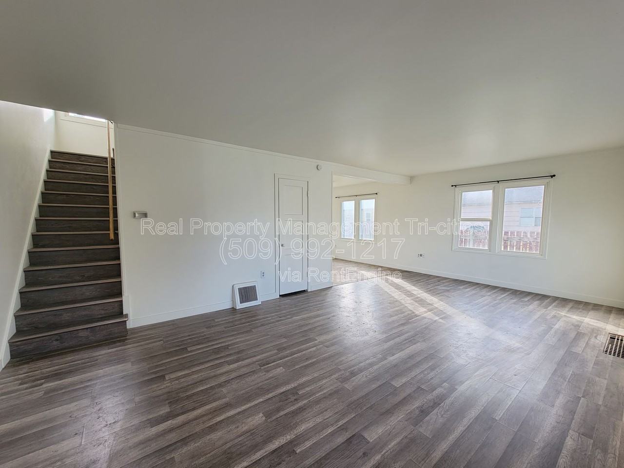 87 Symons St - Photo 2 of 21