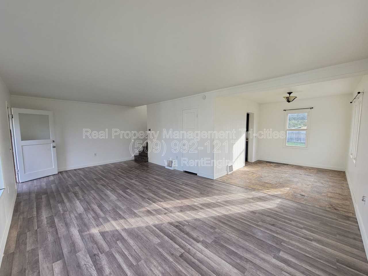 87 Symons St - Photo 3 of 21