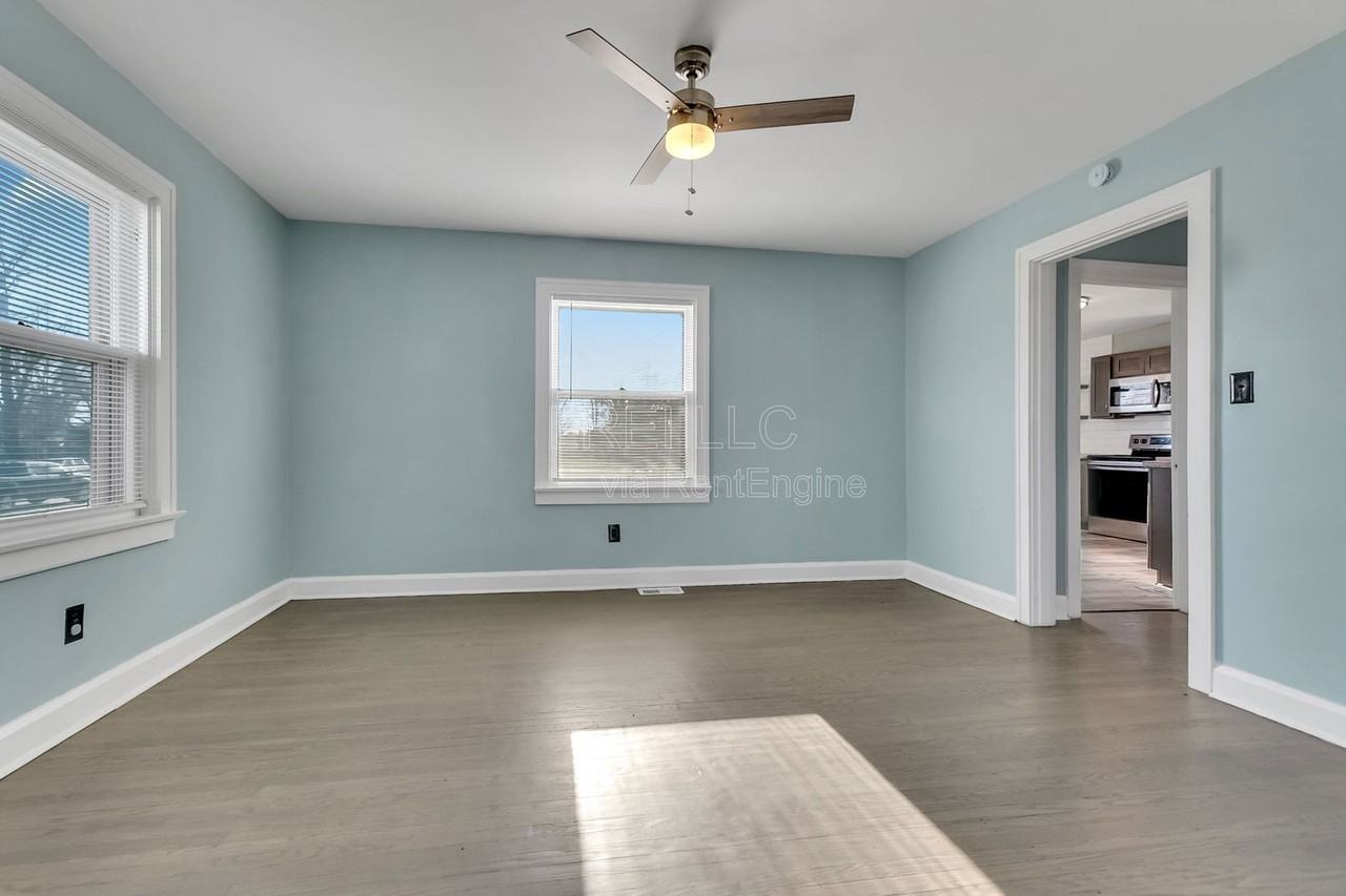 4724 Cane Run Rd - Photo 3 of 16