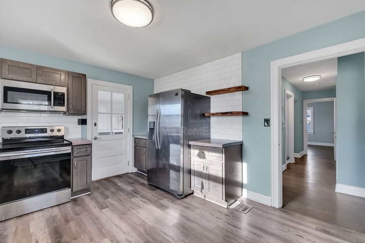 4724 Cane Run Rd - Photo 5 of 16