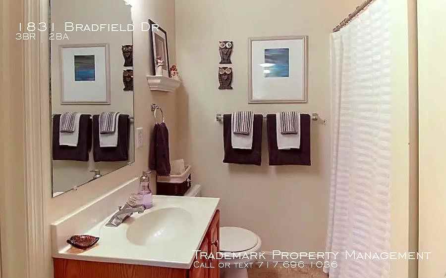 1831 Bradfield Dr - Photo 7 of 25