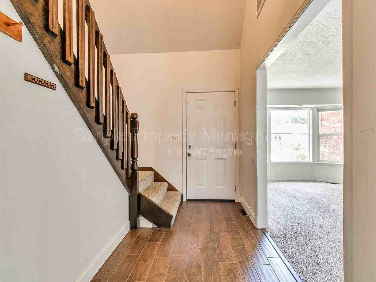 1625 Homeland Ave - Photo 3 of 32