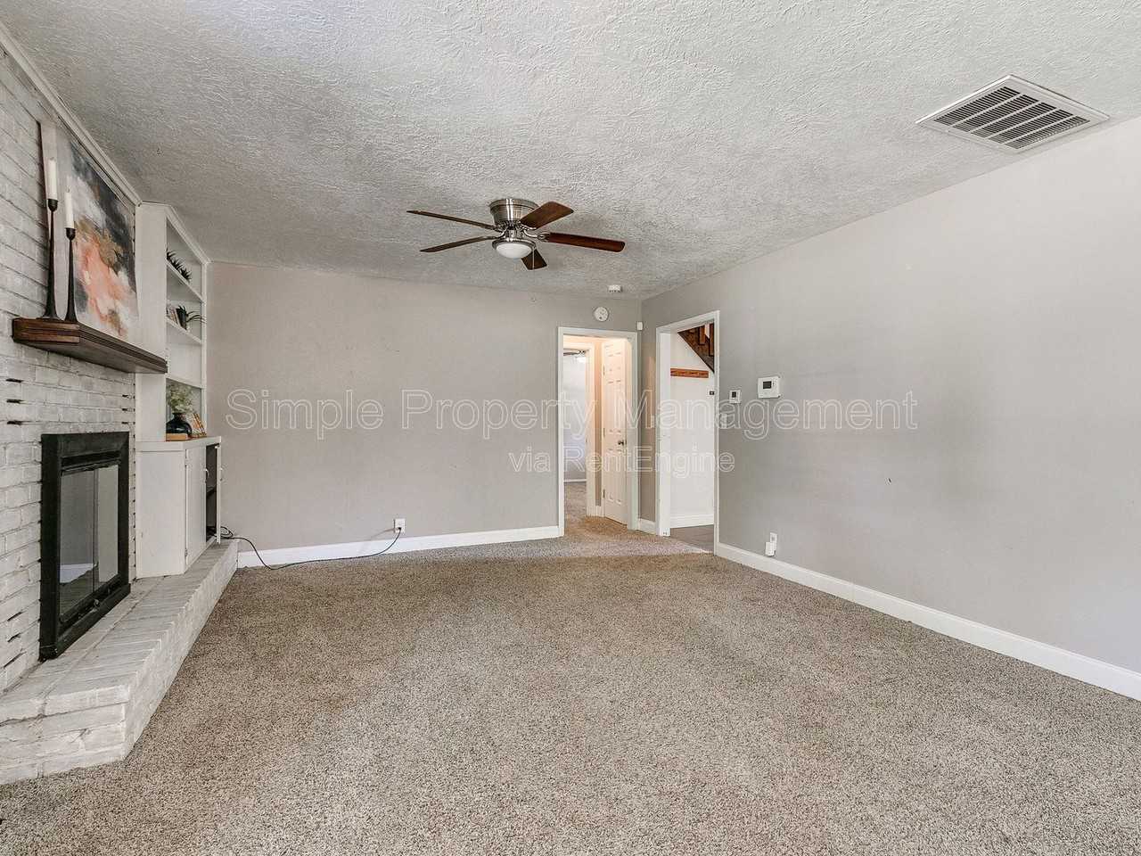 1625 Homeland Ave - Photo 6 of 32