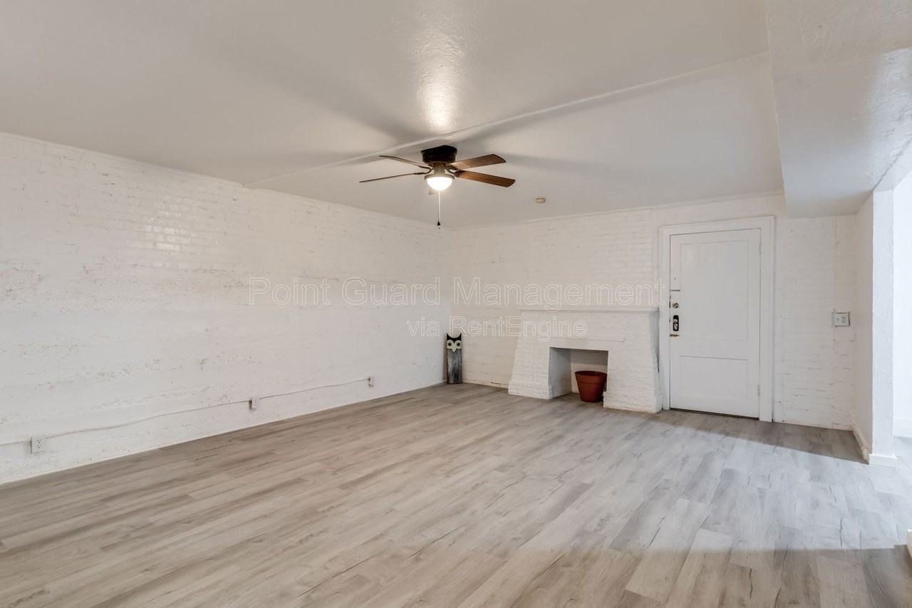 1518 N Robinson Ave #A - Photo 5 of 23