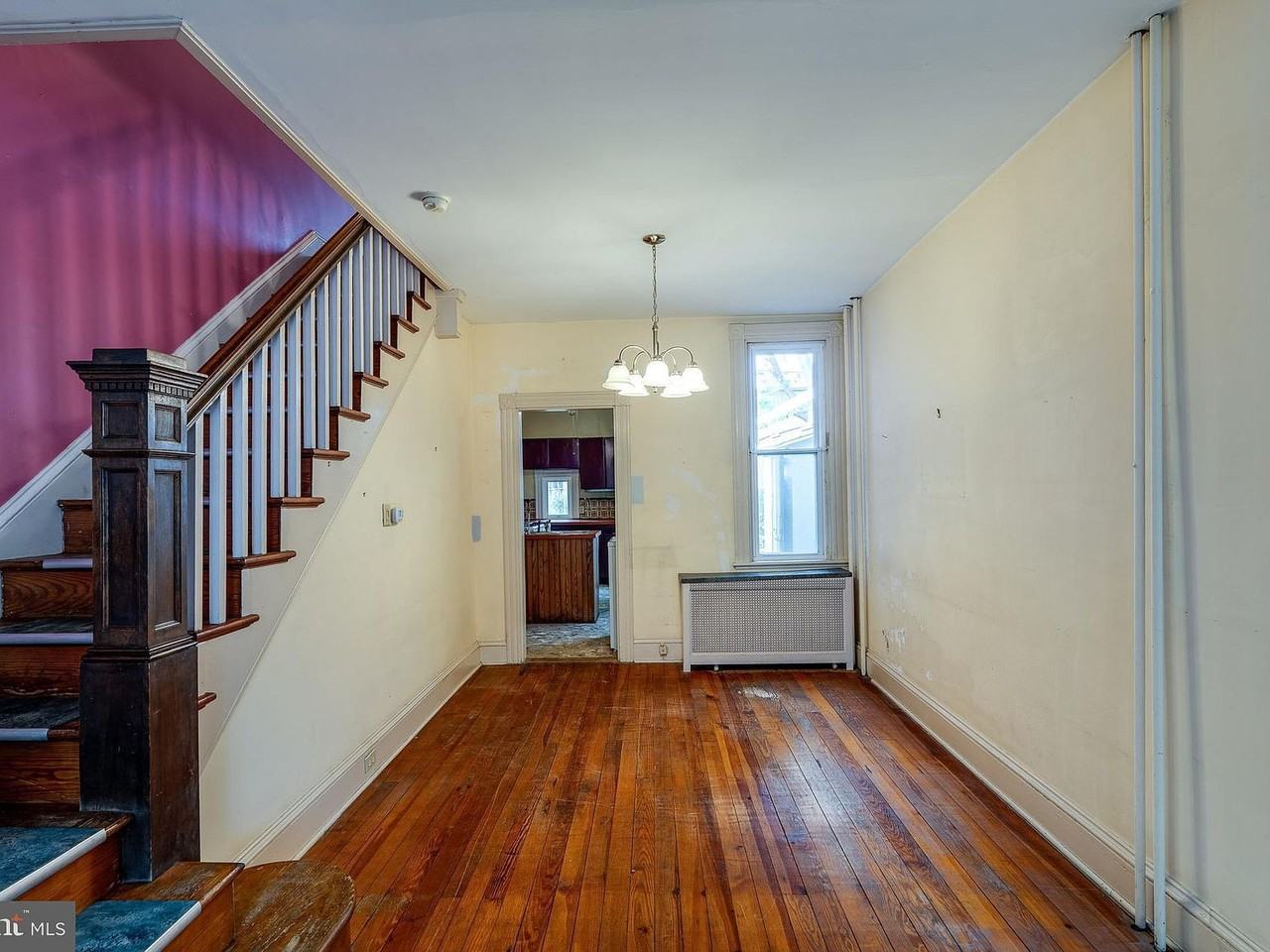 524 Howard Ave - Photo 6 of 37