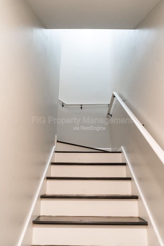 4111 Mountain Trek Way - Photo 7 of 19