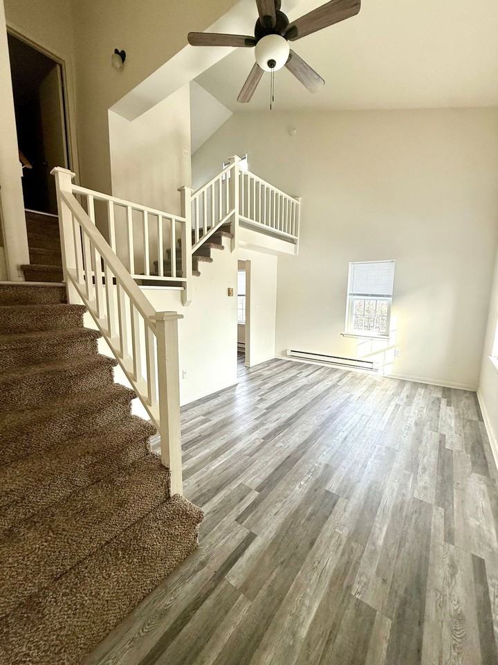 58 N Front St #3 - Photo 3 of 18