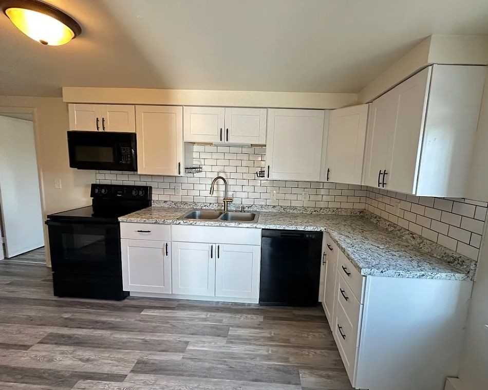 58 N Front St #3 - Photo 4 of 18