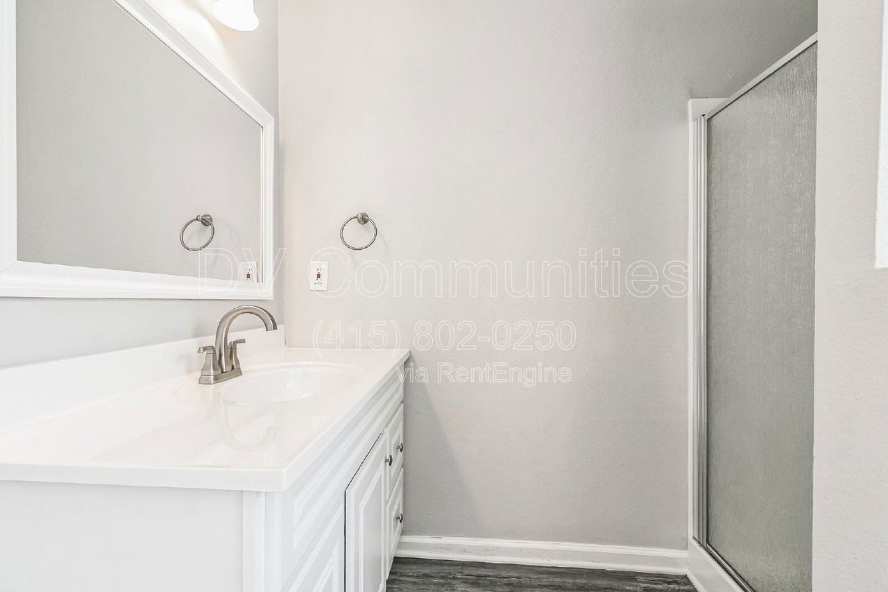 2817 Windsor Forrest Ct - Photo 6 of 30