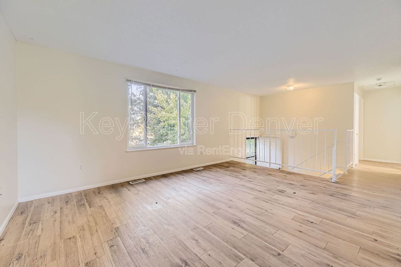 3208 S Olathe Way - Photo 7 of 18