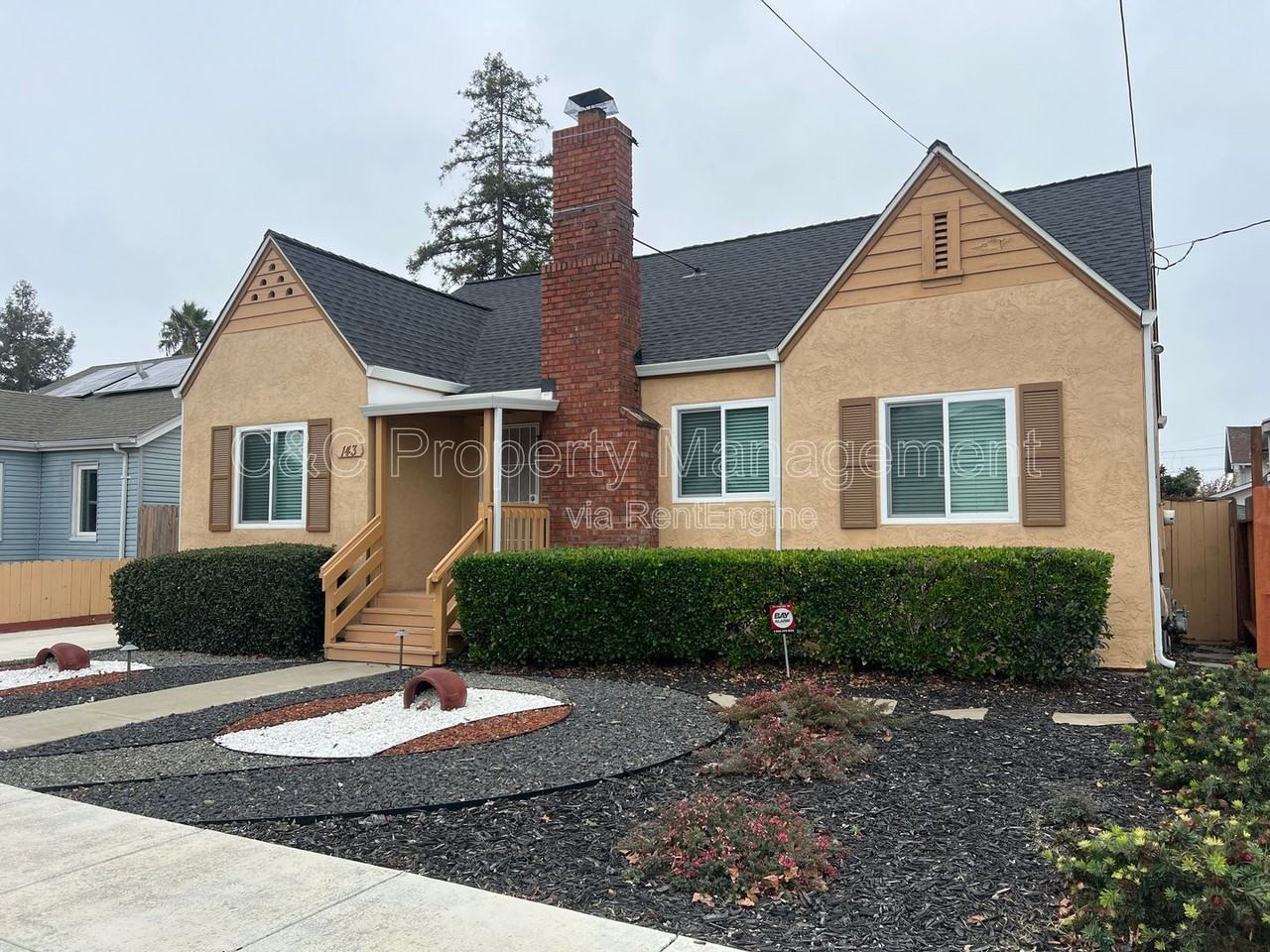 143 Gleason Ave - Photo 2 of 9