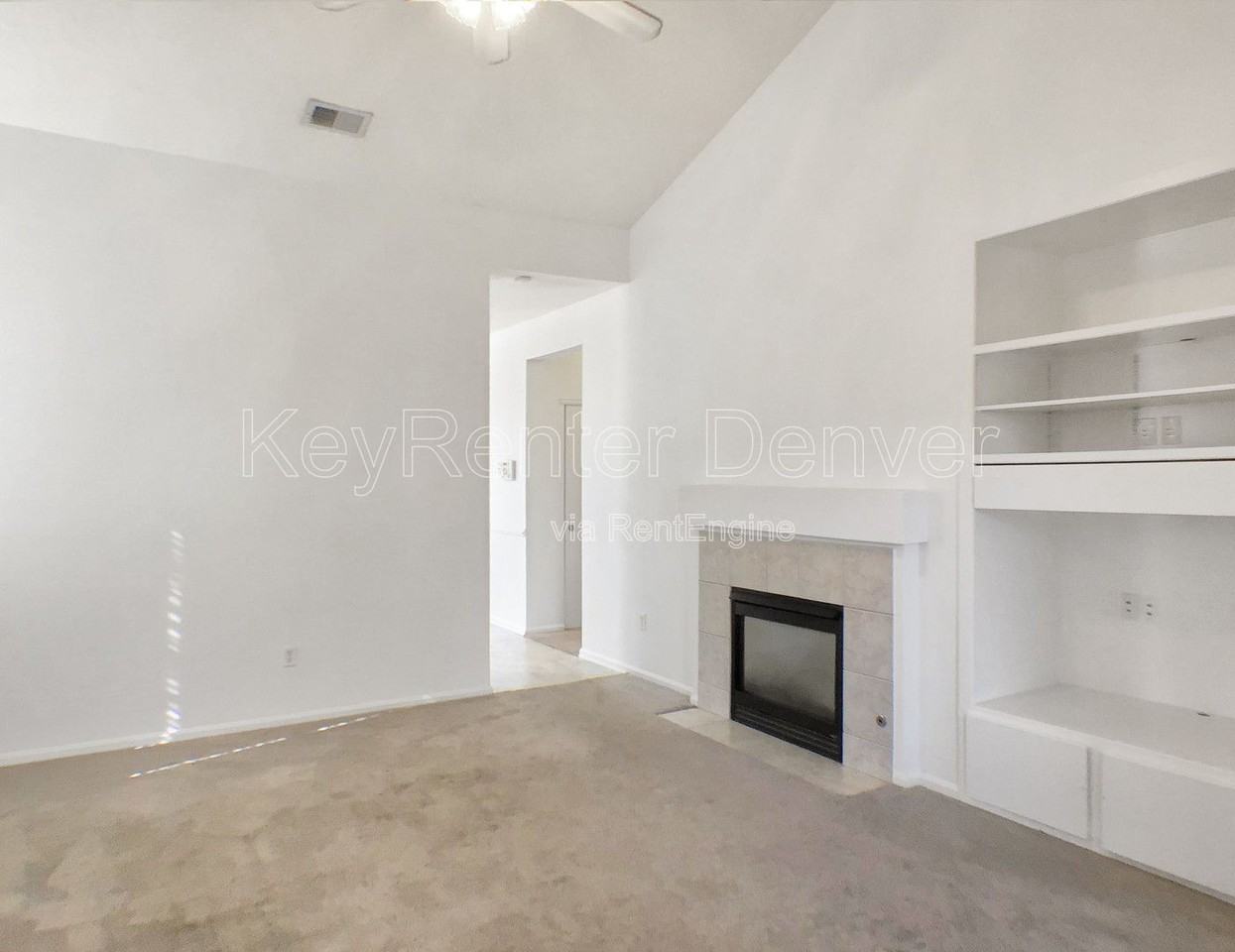 19807 E 39th Ave - Photo 3 of 30