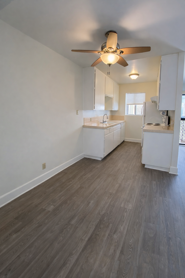 3776 31st St #4 - Photo 3 of 16