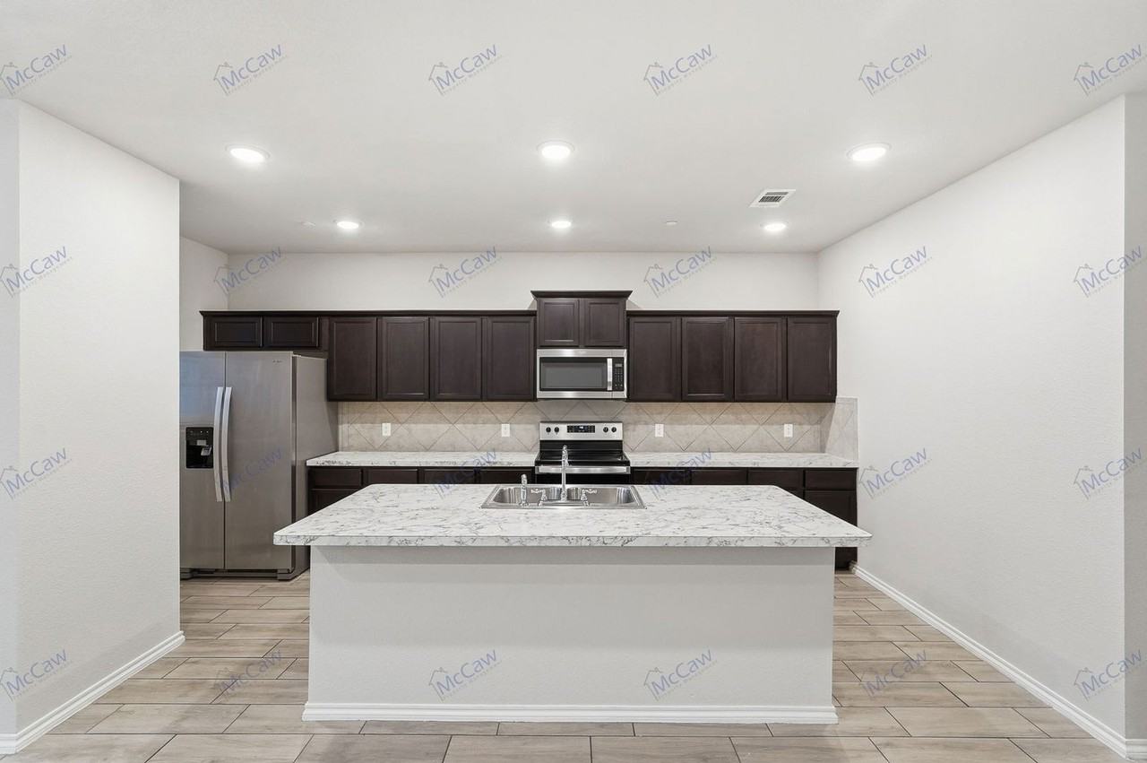 2812 Baneberry Ln #31 - Photo 6 of 22