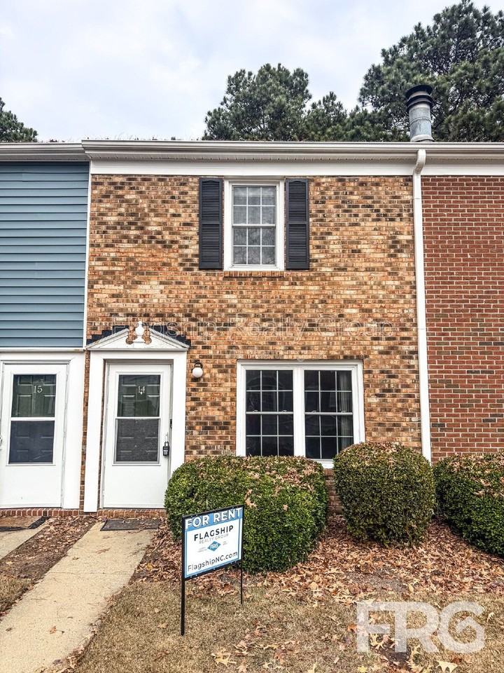 102 David Dr #F14 - Photo 2 of 2