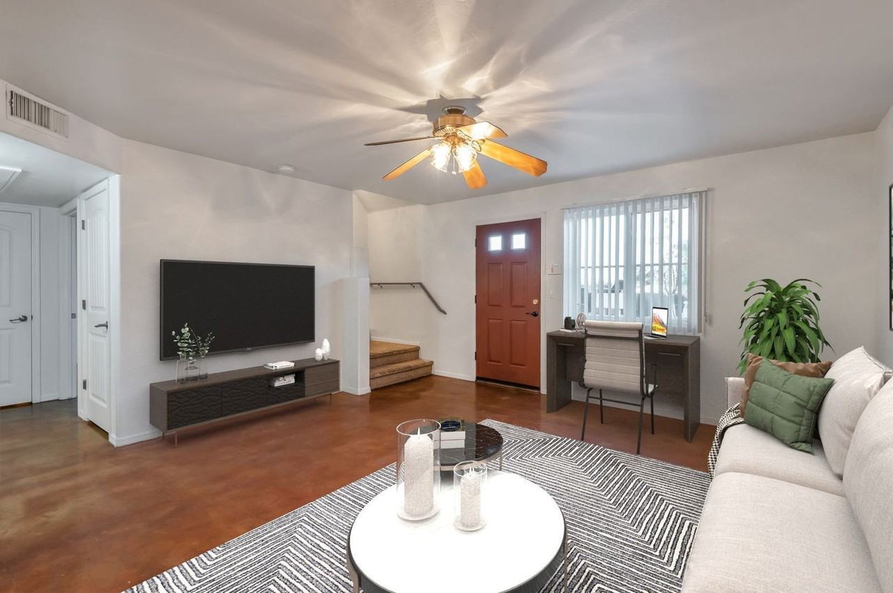 2350 N 6th Ave - Photo 2 of 49