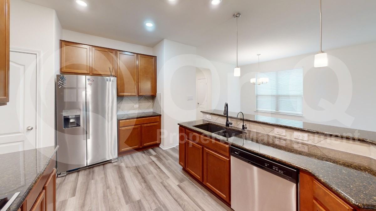 2100 Iron Rail Ter - Photo 4 of 31