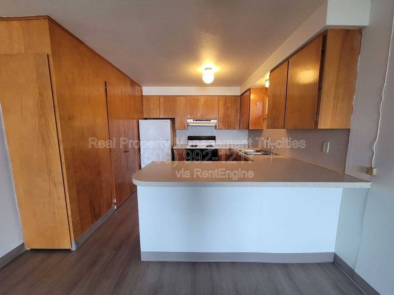 3326 W Payette Ave - Photo 4 of 12