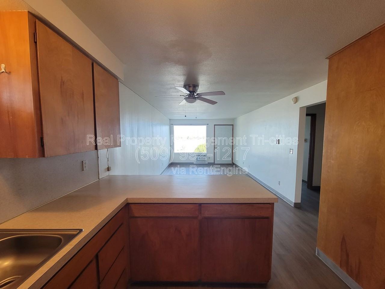 3326 W Payette Ave - Photo 5 of 12