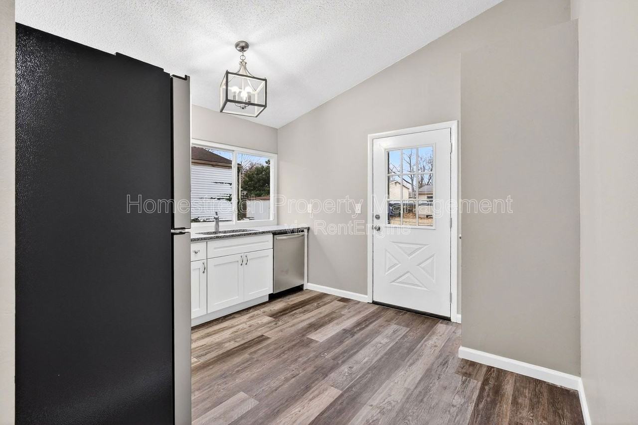 3333 Green Pasture Dr - Photo 7 of 21