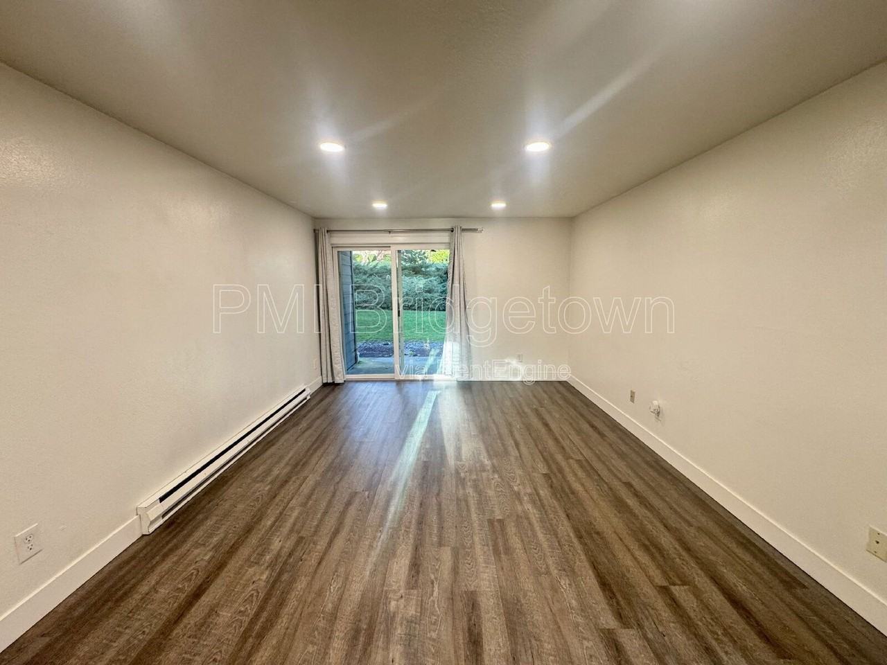 12642 Nw Barnes Rd #8 - Photo 2 of 23