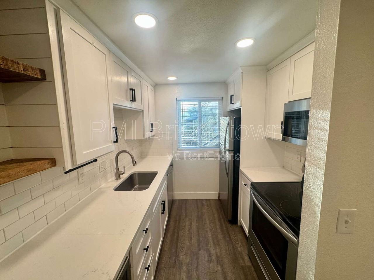 12642 Nw Barnes Rd #8 - Photo 6 of 23