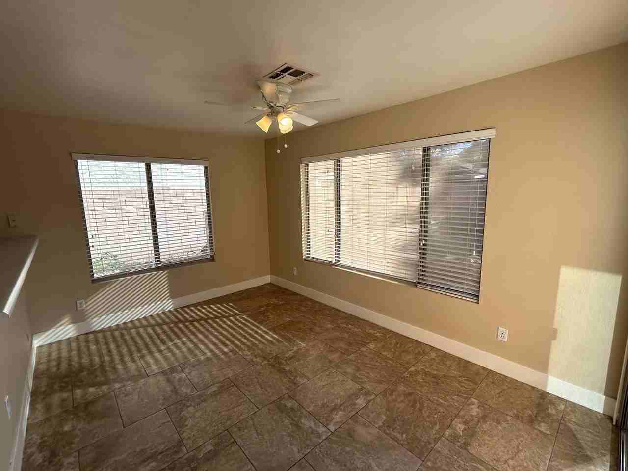 1099 W Seagull Dr - Photo 5 of 21