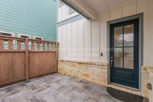 2410 Yacht Harbor Dr - Photo 1 of 1