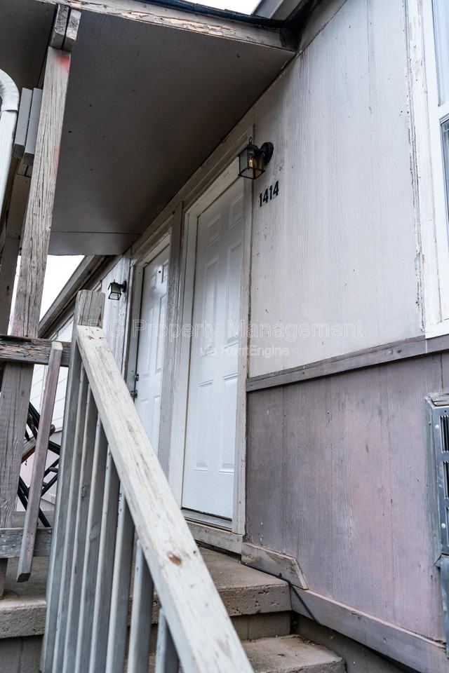 1414 Chicago Ave - Photo 2 of 13