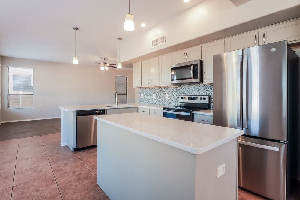 355 E Camino Del Abeto - Photo 7 of 17