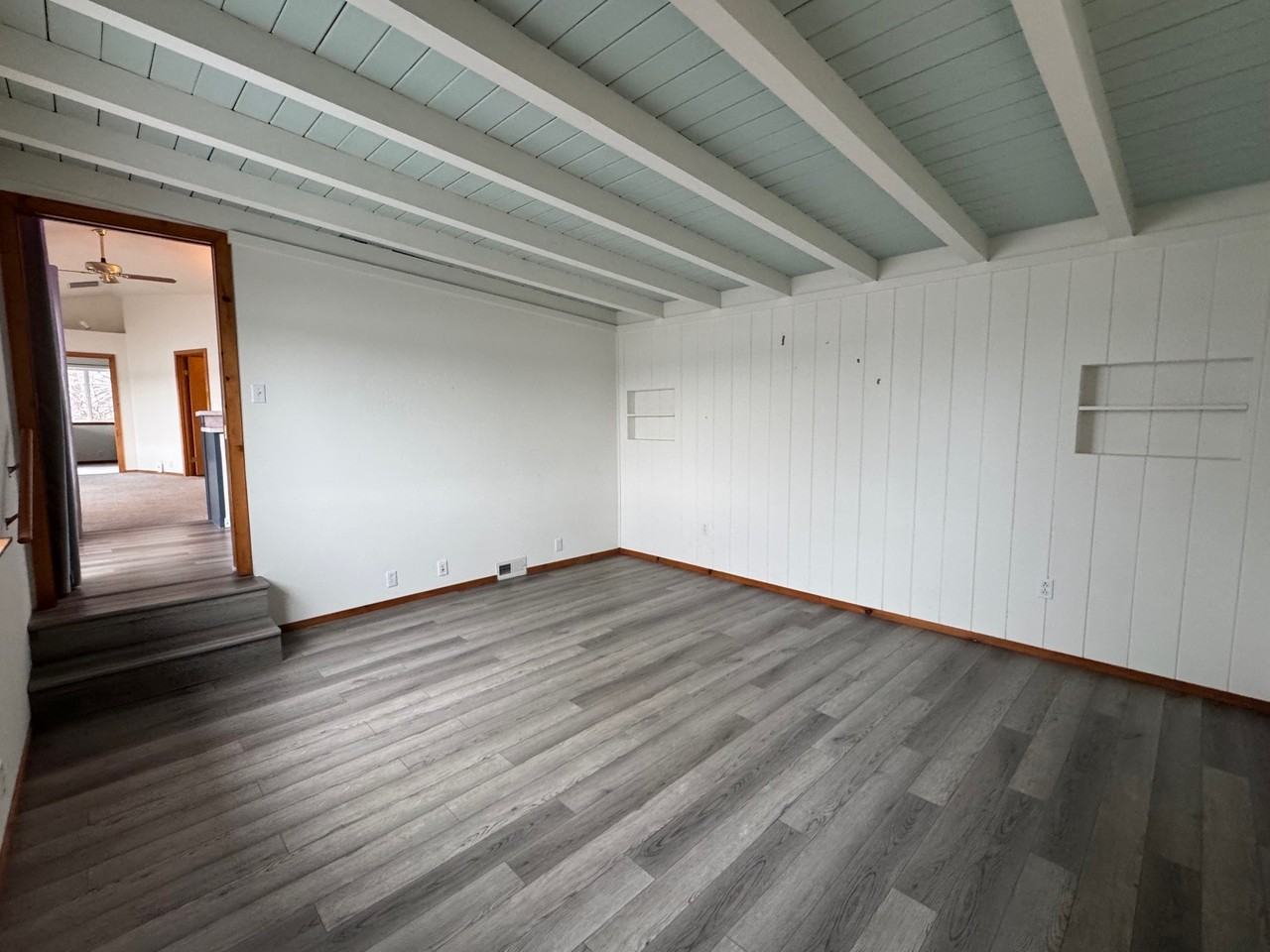 24103 Vashon Hwy Sw - Photo 2 of 50