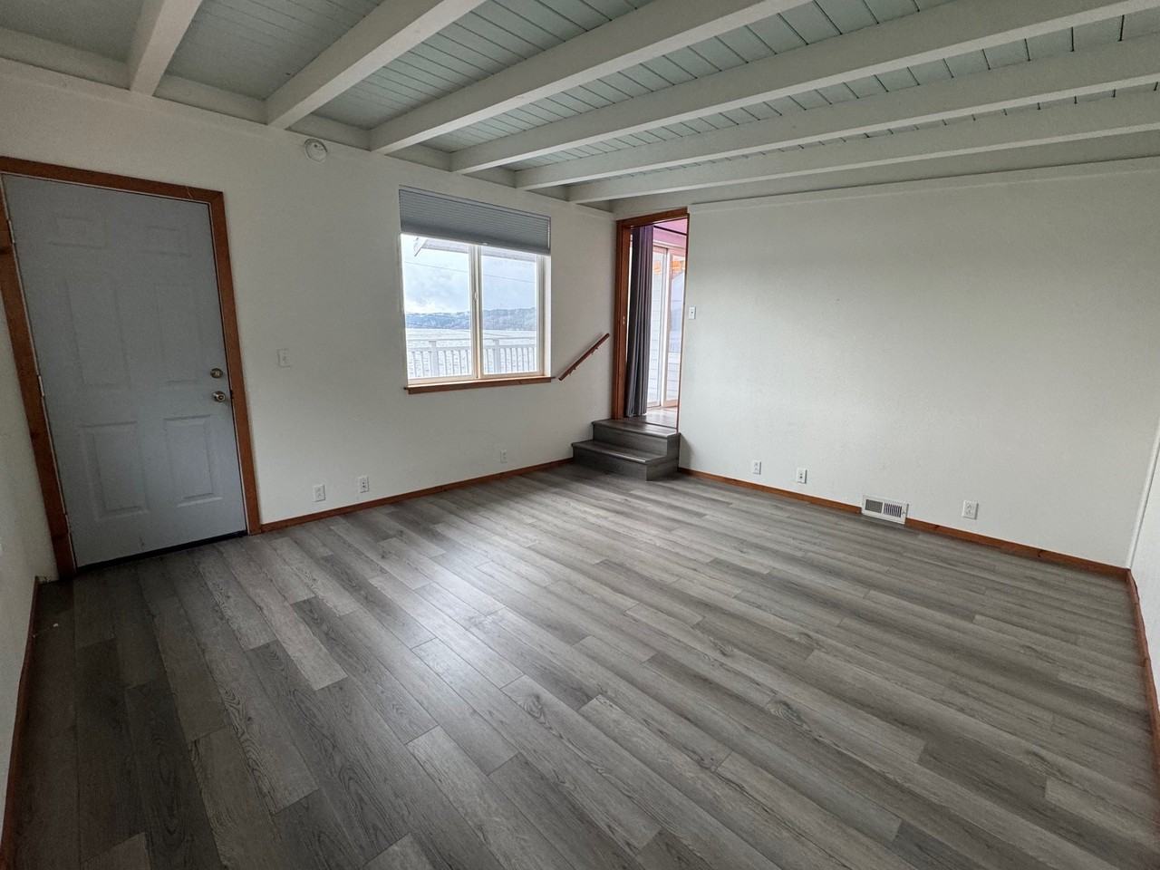 24103 Vashon Hwy Sw - Photo 4 of 50