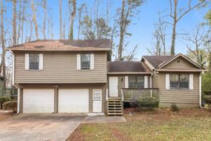 featured image of 3055 Sumit Wood Dr Nw