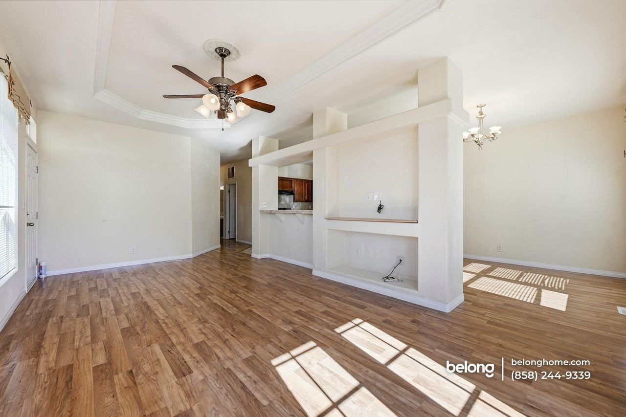 2700 E Valley Pkwy - Photo 7 of 23