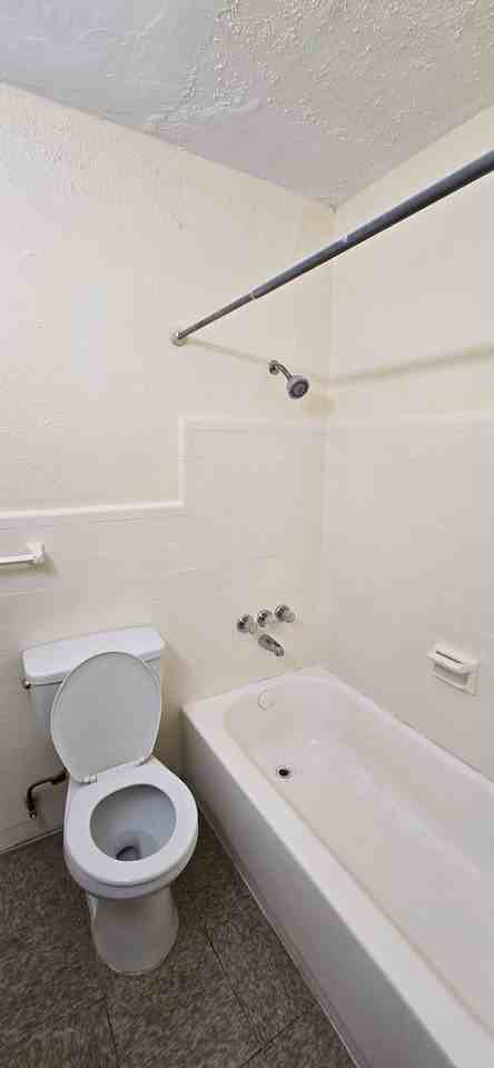 3602 Rosedale St #1 - Photo 7 of 8