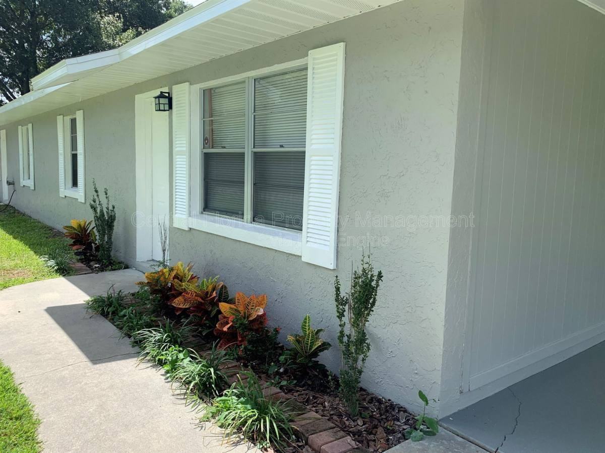 57 6th St - Photo 3 of 10