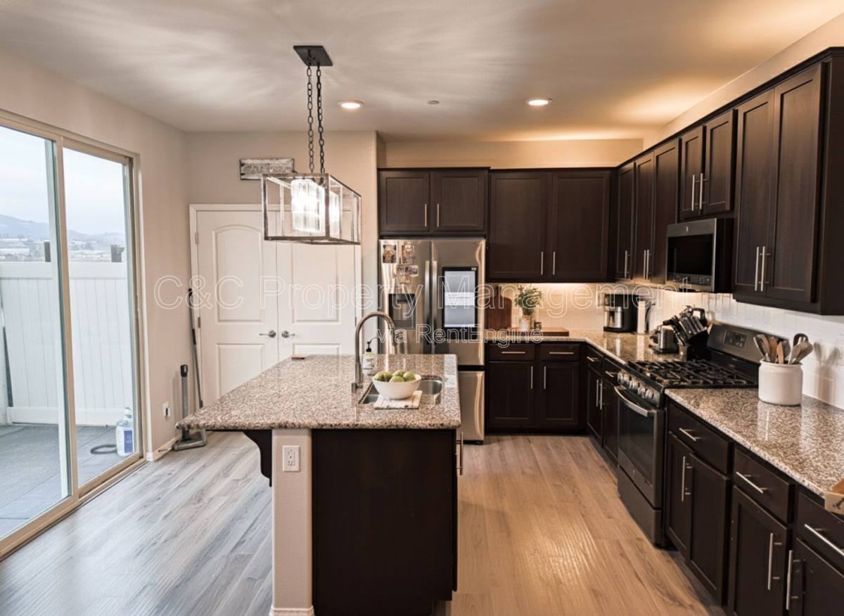 4860 Ballast Ln - Photo 2 of 10