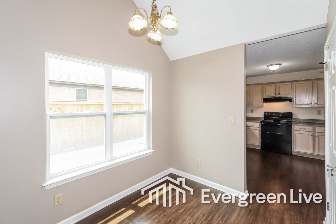 4117 Bona Terra St - Photo 4 of 45