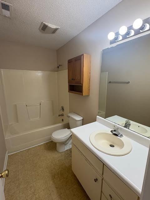 3208-B Parkway Ct - Photo 7 of 15