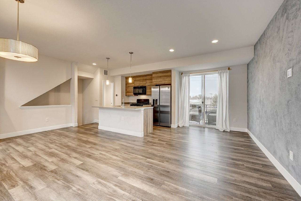 5671 W 11th Pl - Photo 3 of 38