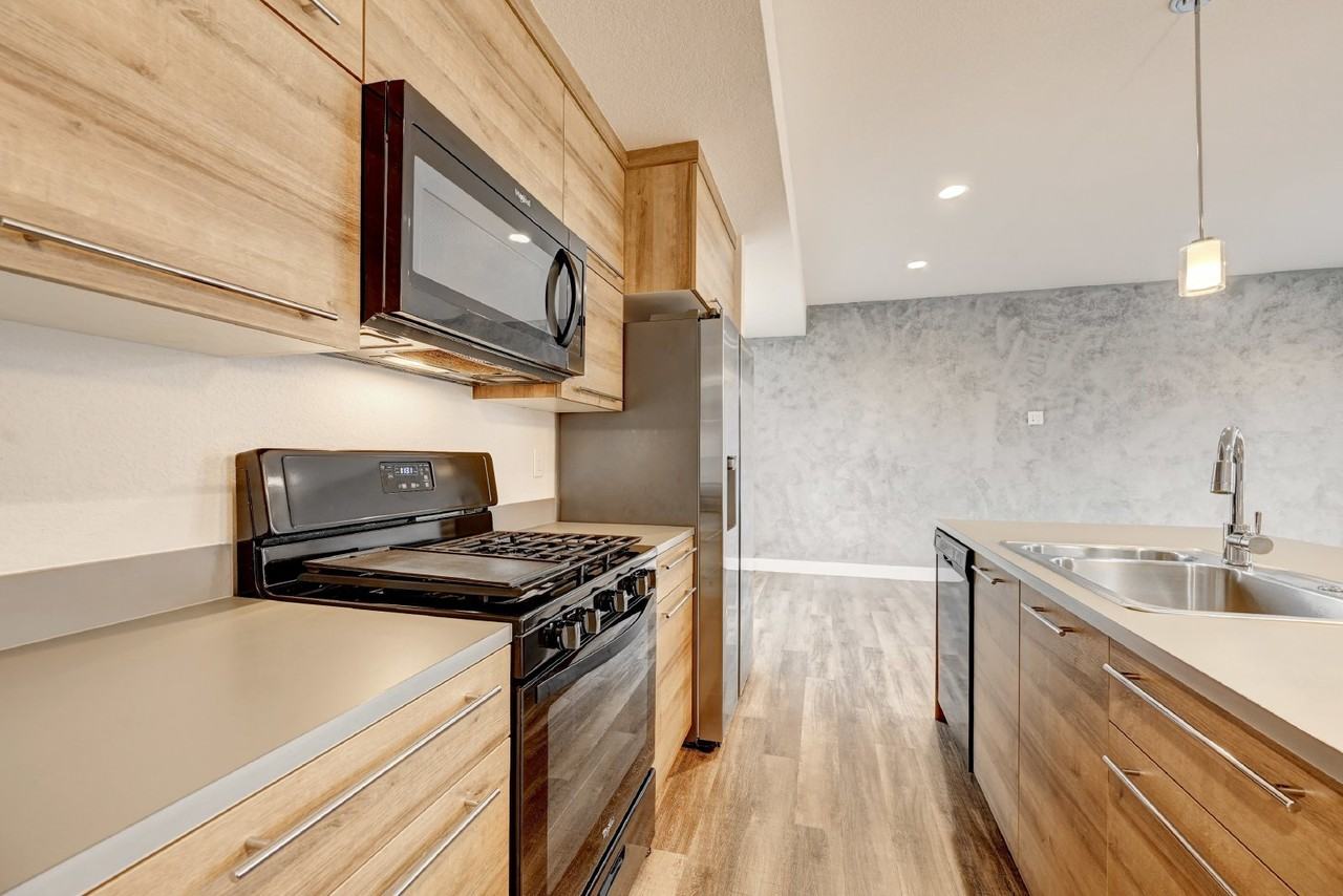 5671 W 11th Pl - Photo 4 of 38