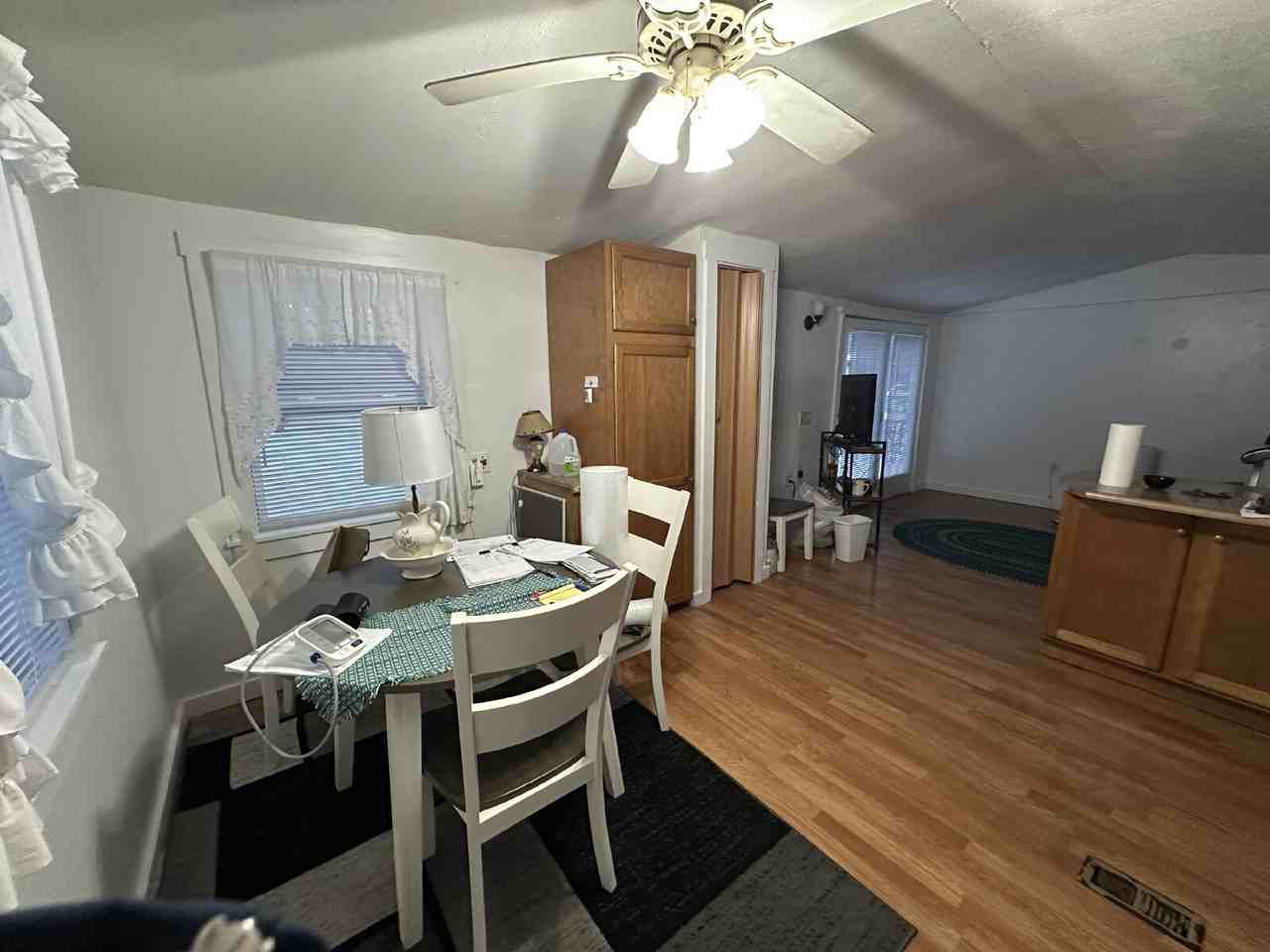 711 Old Post Rd - Photo 6 of 16