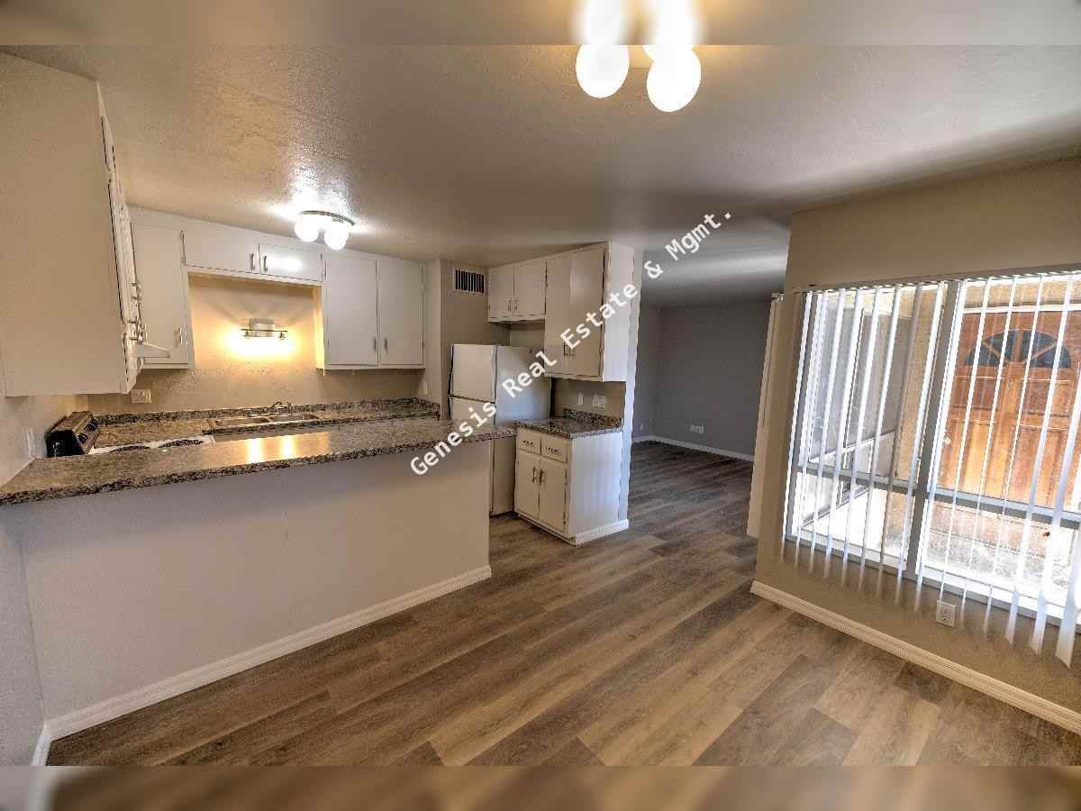 3211 E Edison St - Photo 3 of 22