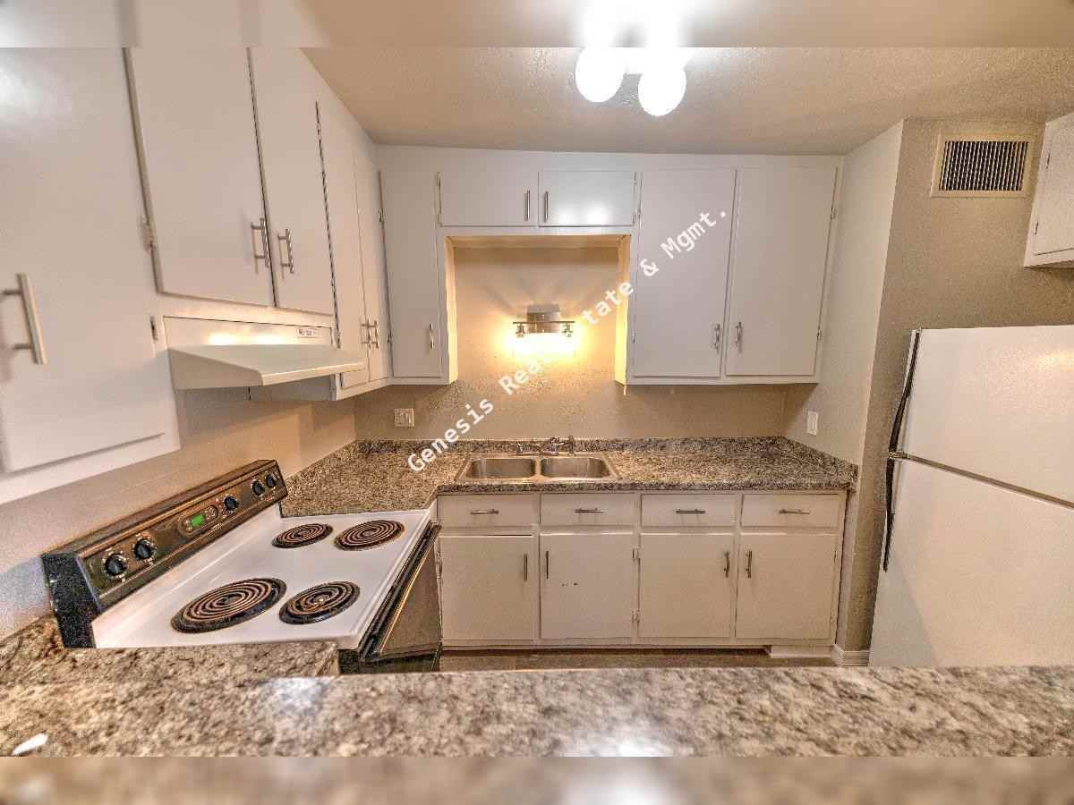 3211 E Edison St - Photo 4 of 22